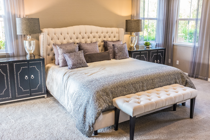Upholstered bed frame